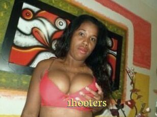 1hooters