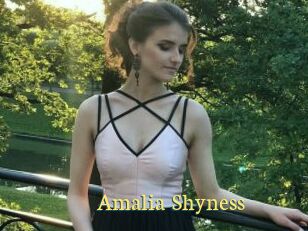 Amalia_Shyness