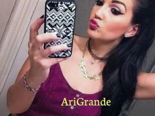AriGrande