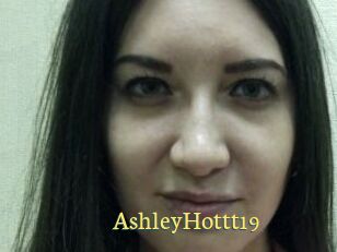AshleyHottt19
