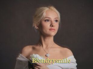Blondyysmile