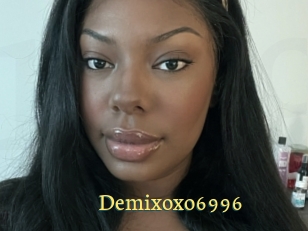 Demixoxo6996