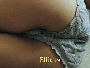 Ellie_19
