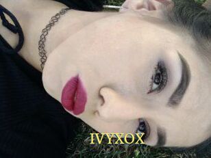 IVY_XOX