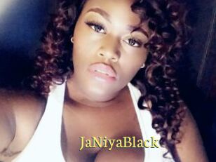 JaNiyaBlack
