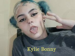 Kylie_Bonny