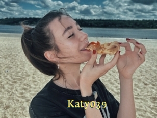 Katy039