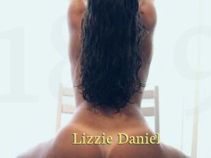 Lizzie_Daniel