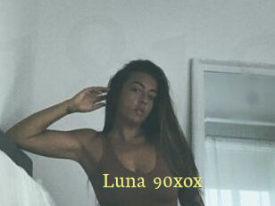 Luna_90xox