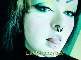 Luvlyhoneybee
