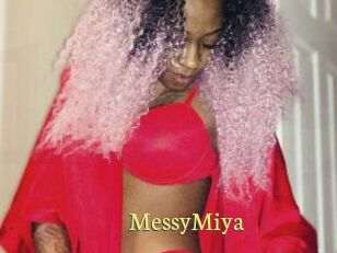MessyMiya