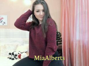 MiaAlberts