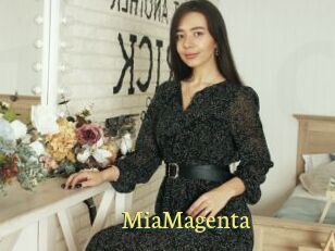 MiaMagenta