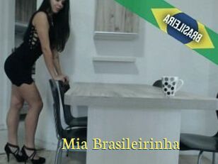 Mia_Brasileirinha