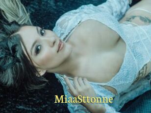 MiaaSttonne