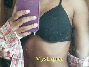 Mystiquee