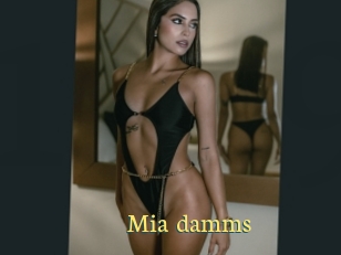 Mia_damms