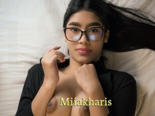 Miiakharis