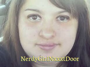 NerdyGirlNxxxtDoor