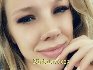 Nickilovee23