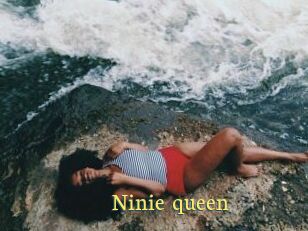Ninie_queen