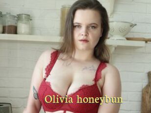 Olivia_honeybun