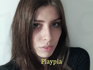 Playpia