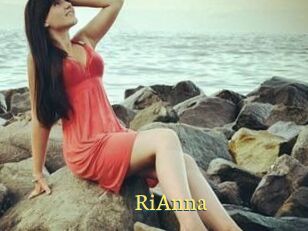 Ri_Anna