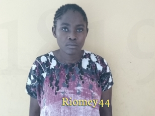 Riomey44