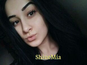 ShineMia