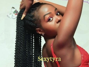 Sexytyra