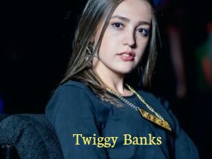 Twiggy_Banks