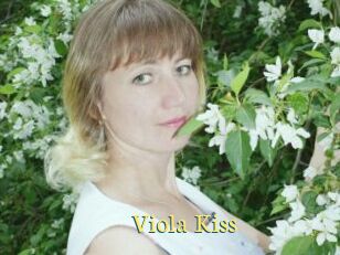 Viola_Kiss_