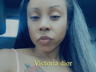 Victoria_dior