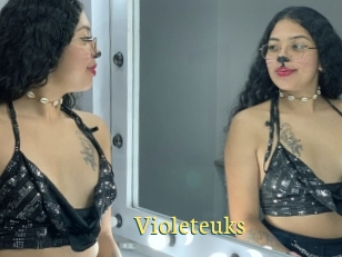 Violeteuks