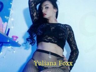 Yuliana_Foxx